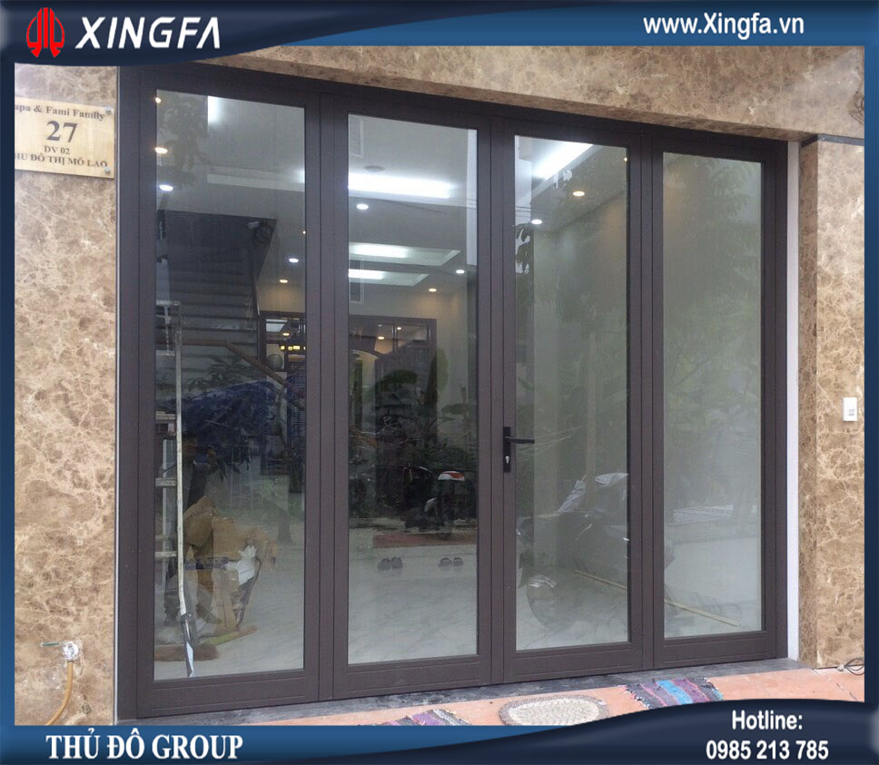 Cửa đi nhôm Xingfa: Xingfa là một trong những thương hiệu cửa nhôm hàng đầu trên thế giới. Sản phẩm của họ có độ bền cao, tiết kiệm năng lượng và an toàn cho gia đình bạn. Với cửa đi nhôm Xingfa, ngôi nhà của bạn sẽ trở nên sang trọng hơn bao giờ hết.